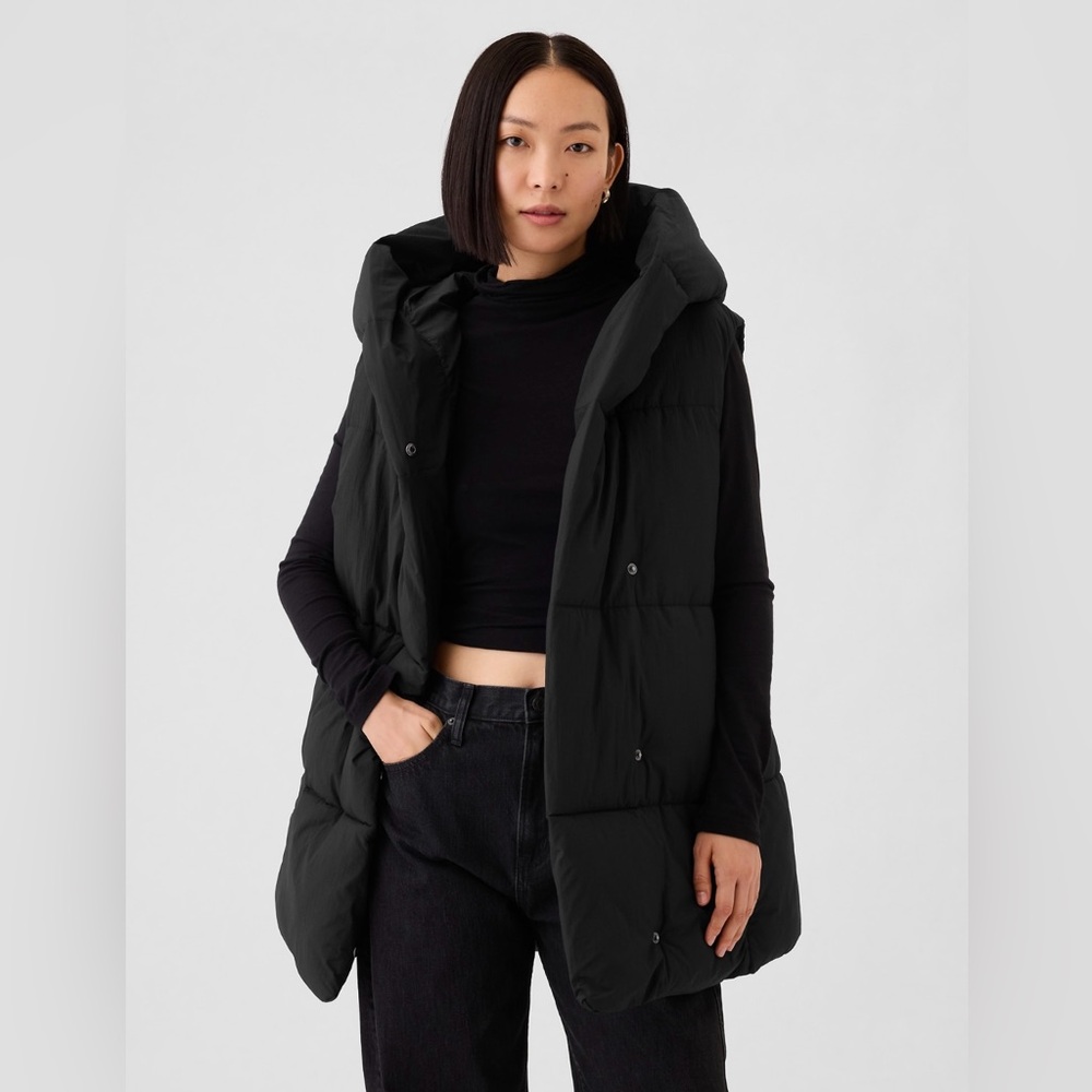 NWT Gap Duvet Wrap Puffer Vest - Small Petite